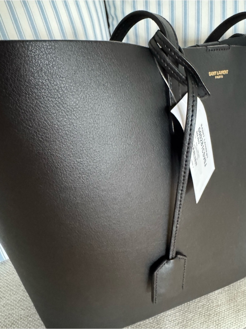 Saint Laurent Black Leather Tote with Gold Logo Accent - Picture 5 of 9